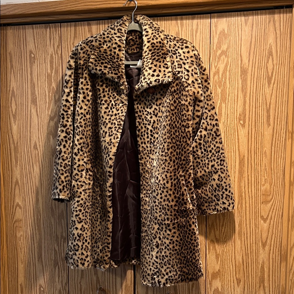 Norm Thompson Leopard Print Teddy Jacket